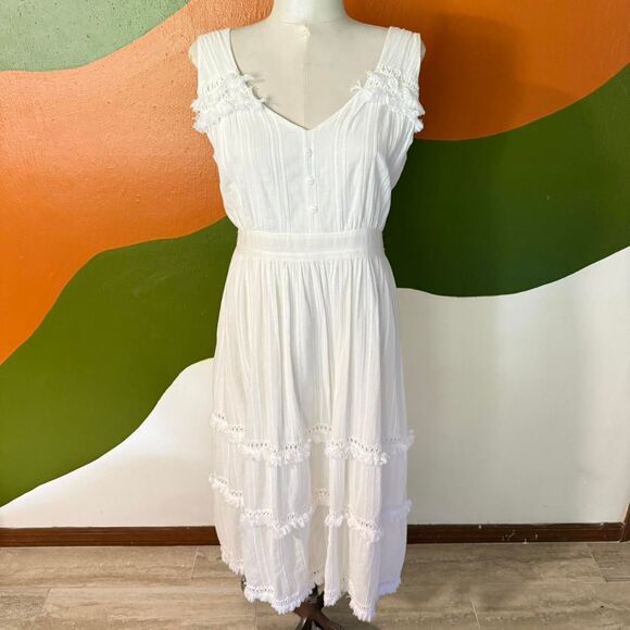 Ellison Dresses & Skirts - Ellison Sz L White Cotton Sleeveless Tiered VNeck Boho Maxi Dress fairy angelic